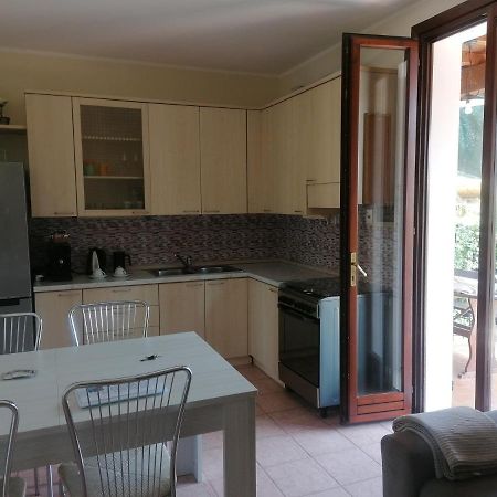 فيلا Casa Laghetto Castellaro  المظهر الخارجي الصورة