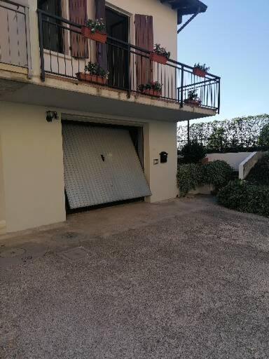 فيلا Casa Laghetto Castellaro  المظهر الخارجي الصورة