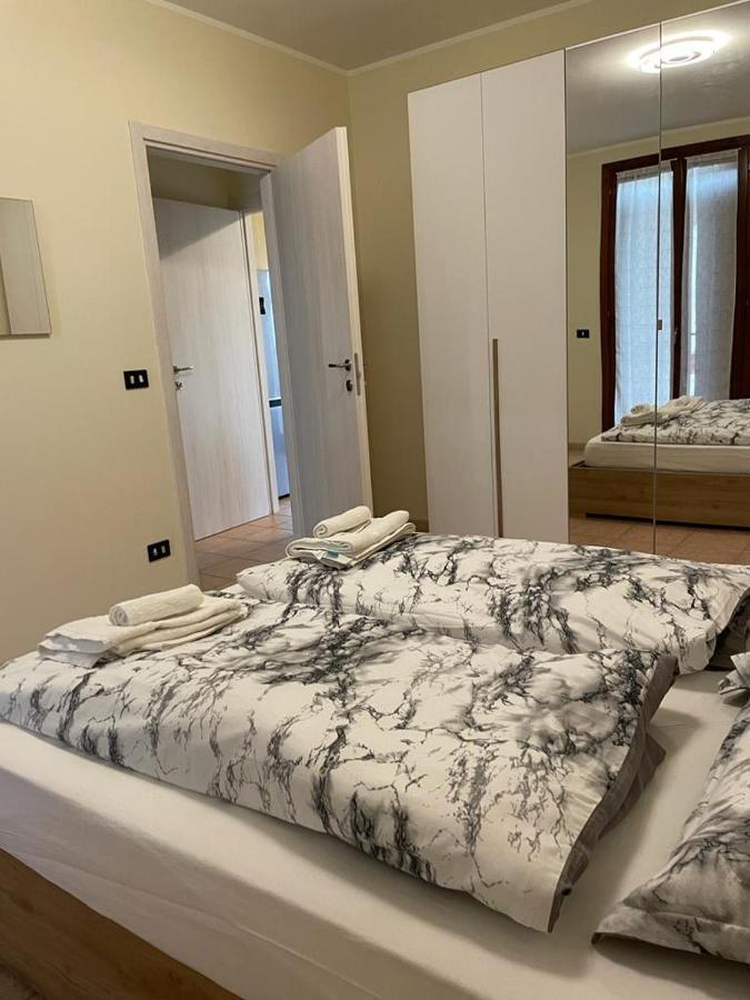 فيلا Casa Laghetto Castellaro  المظهر الخارجي الصورة